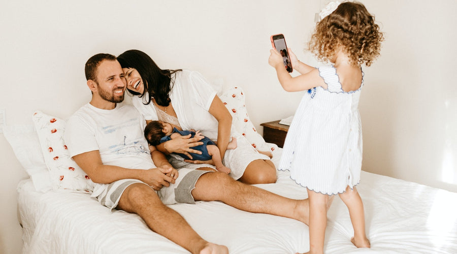 11 of the Best (and Free) Breastfeeding Apps for Every Mom