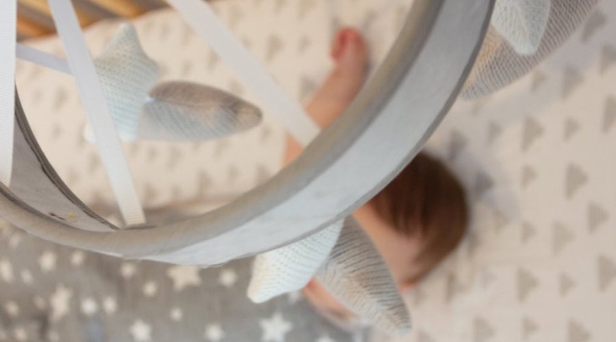 3 Reasons to Use a Musical Mobile  For Your Baby and What to Look for 