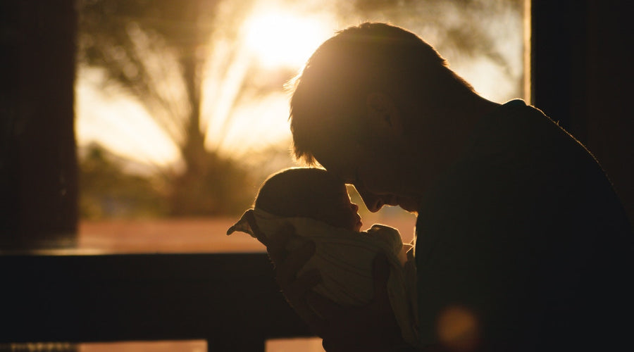 6 Incredible Benefits of Hugging Your Child Every Day