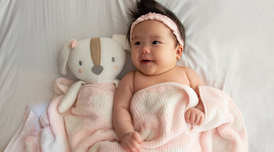 5 Things We Really Love About Chenille Baby Blankets