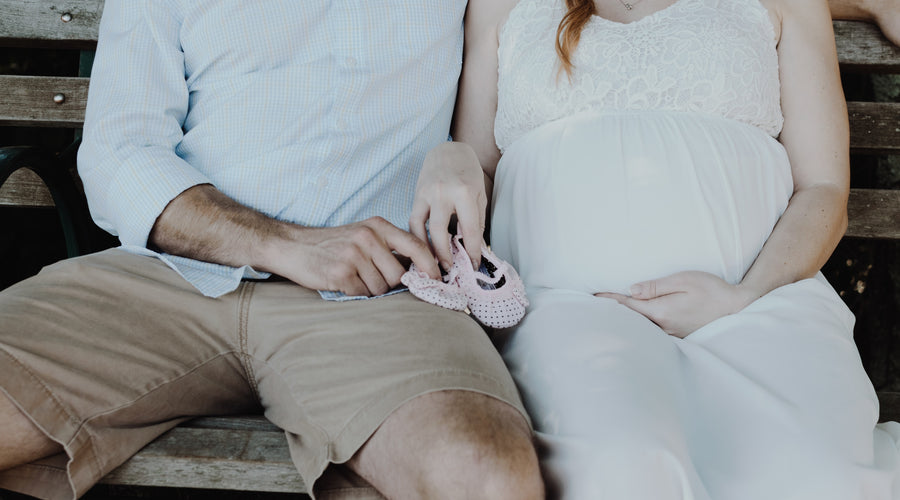 What to Expect During Labor: 6 Common Signs of Labor